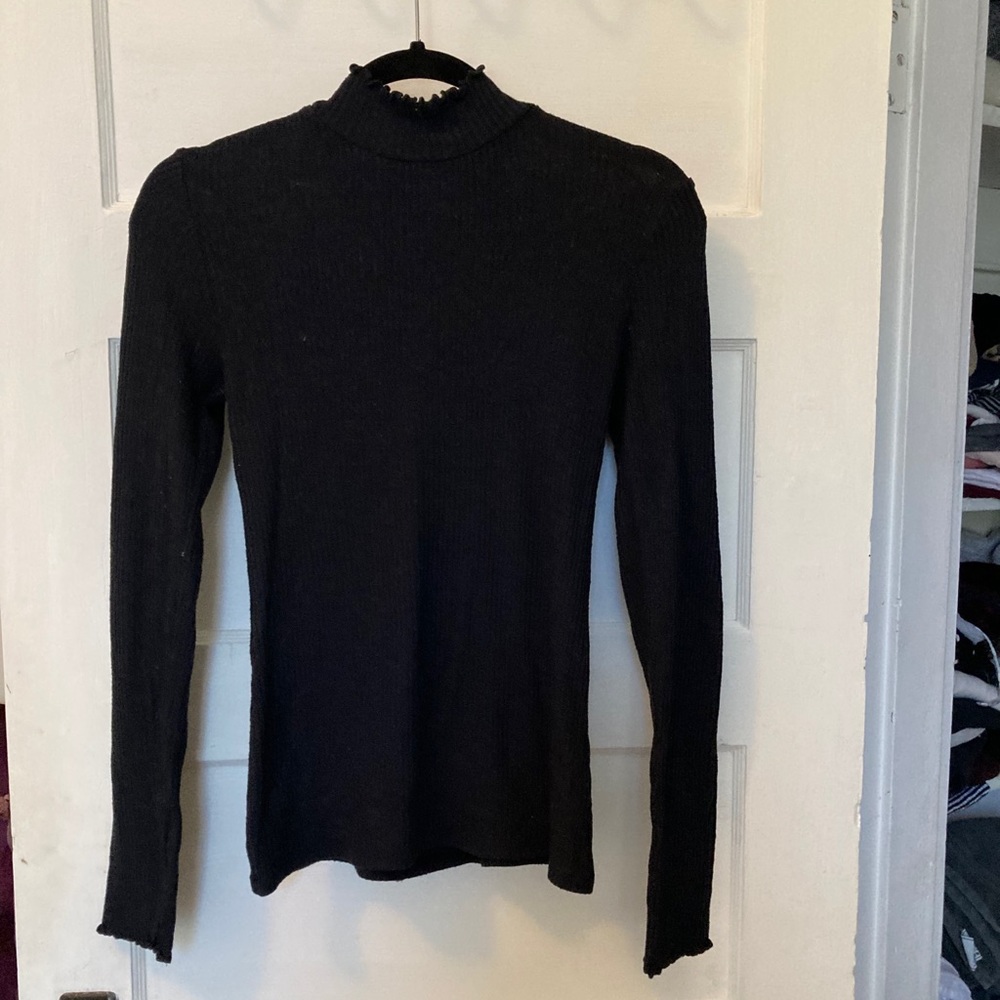Fitted black turtleneck